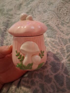 Pink Ceramic Mushroom Trinket Jar with Leaf Motif